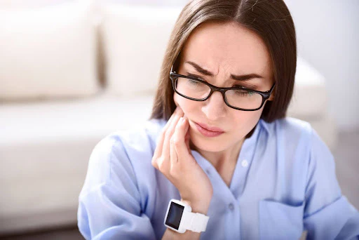 What Are the Warning Signs of TMJ Disorders and When to Seek Help?