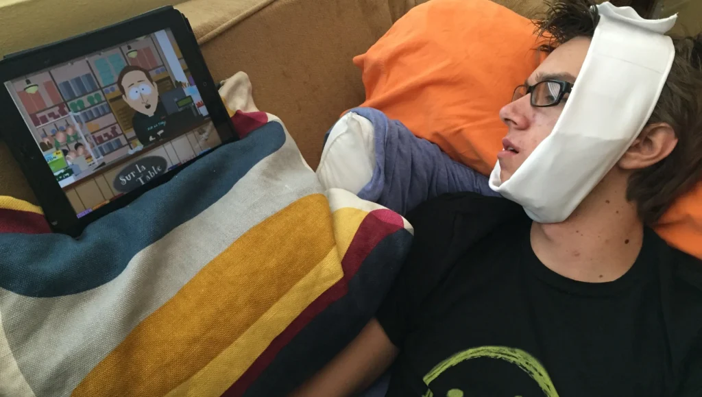 Talking on the Phone After Wisdom Teeth Removal