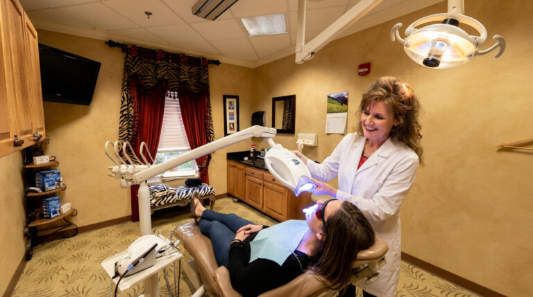 Teeth Whitening in Buford, GA: Unveiling Radiant Smiles